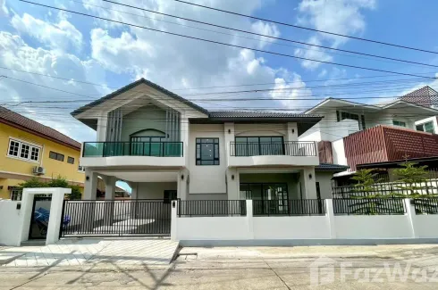 3 Bedroom House for sale in Pricha Lam Phet Village, Hua Mak, Bangkok near MRT Khlong Ban Ma