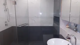 2 Bedroom Condo for sale in The Lakes, Khlong Toei, Bangkok near BTS Asoke