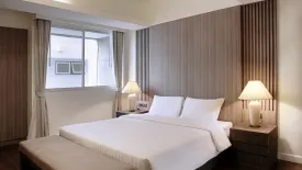 2 Bedroom Condo for rent in The Kameo Court, Khlong Toei Nuea, Bangkok near BTS Nana