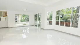 3 Bedroom House for sale in Parichat Land&House, Lam Pla Thio, Bangkok