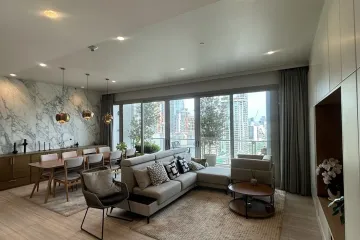 3 Bedroom Condo for sale in 185 Rajadamri, Lumpini, Bangkok near BTS Ratchadamri