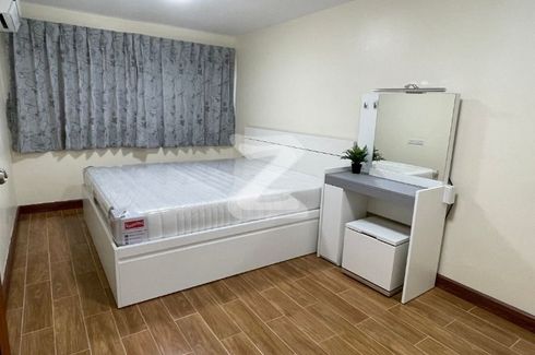 2 Bedroom Condo for rent in Ratchathewi Tower, Thanon Phaya Thai, Bangkok near BTS Ratchathewi