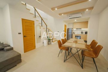 3 Bedroom Townhouse for Sale or Rent in Wongamart Exclusive Place, Na Kluea, Chonburi