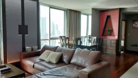 2 Bedroom Condo for sale in Sky Villas Sathorn, Thung Wat Don, Bangkok near BTS Chong Nonsi