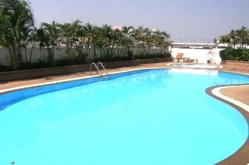 2 Bedroom Condo for sale in J.C. Tower, Khlong Tan Nuea, Bangkok near BTS Saphan Kwai