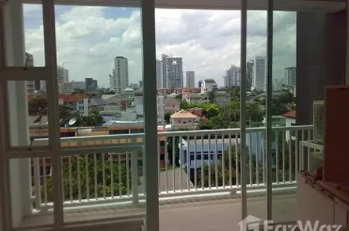 1 Bedroom Condo for rent in D 65, Phra Khanong Nuea, Bangkok near BTS Phra Khanong