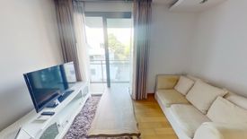 1 Bedroom Condo for sale in Via Botani, Khlong Tan Nuea, Bangkok near BTS Phrom Phong