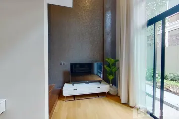 1 Bedroom Condo for rent in Na Vara Residence, Lumpini, Bangkok near BTS Chit Lom