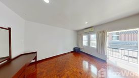 2 Bedroom Condo for rent in S.V. Apartment, Lumpini, Bangkok near BTS Ratchadamri