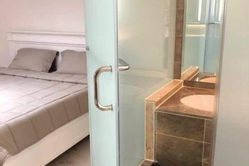 1 Bedroom Condo for rent in Hansar Rajdamri, Lumpini, Bangkok near BTS Chit Lom