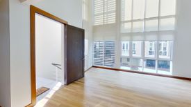 3 Bedroom House for rent in Khlong Tan Nuea, Bangkok