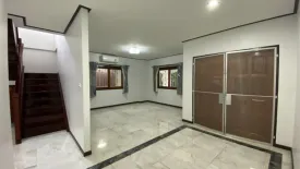 4 Bedroom House for rent in Phaya Thai, Bangkok near BTS Sanam Pao