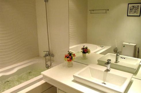 2 Bedroom Condo for rent in Khlong Tan Nuea, Bangkok near BTS Phrom Phong