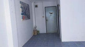 1 Bedroom Apartment for sale in Dokmai, Bangkok