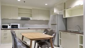 2 Bedroom Condo for sale in Khlong Tan Nuea, Bangkok near BTS Phrom Phong