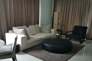 1 Bedroom Condo for sale in Baan Rajprasong, Lumpini, Bangkok near BTS Ratchadamri