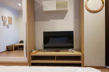 Condo for sale in THE ISSARA LADPRAO, Chom Phon, Bangkok near MRT Lat Phrao