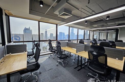 Office for rent in THANAPOOM TOWER, Makkasan, Bangkok near Airport Rail Link Makkasan