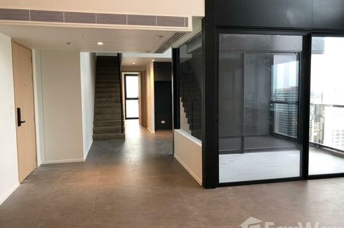 2 Bedroom Condo for sale in The Lofts Silom, Silom, Bangkok near BTS Surasak