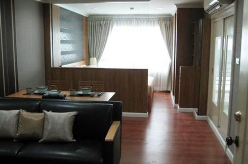 1 Bedroom Condo for rent in Lumpini Suite Sukhumvit 41, Khlong Tan Nuea, Bangkok near BTS Phrom Phong