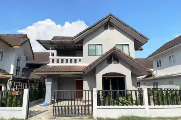 3 Bedroom House for rent in Baan Kwanwieng, San Phak Wan, Chiang Mai