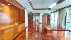 3 Bedroom Condo for rent in Khlong Toei Nuea, Bangkok near MRT Sukhumvit