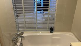 1 Bedroom Condo for rent in Via 49, Khlong Tan Nuea, Bangkok near BTS Phrom Phong