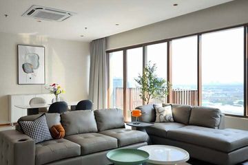 3 Bedroom Condo for rent in The Emporio Place, Khlong Tan, Bangkok near BTS Phrom Phong