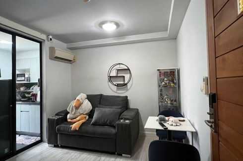 1 Bedroom Condo for sale in G Style Condominium, Sam Sen Nok, Bangkok near MRT Huai Khwang