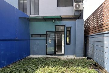 3 Bedroom Townhouse for sale in HAUS 35 Cheangwattana, Khlong Kluea, Nonthaburi near MRT Impact Challenger