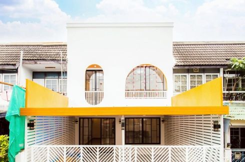 3 Bedroom Townhouse for sale in Prachakon Thai Village, Wang Thonglang, Bangkok near MRT Lat Phrao 71