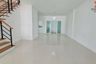 3 Bedroom Townhouse for sale in Bang Luang, Pathum Thani