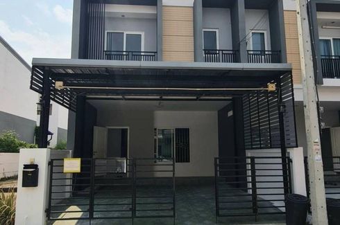 3 Bedroom Townhouse for sale in Bang Luang, Pathum Thani