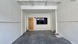 2 Bedroom Townhouse for sale in Nawamin, Bangkok