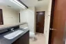 1 Bedroom Condo for rent in Y.O. Place, Khlong Toei, Bangkok near MRT Queen Sirikit National Convention Centre