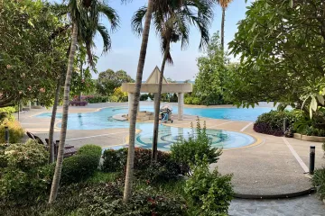 1 Bedroom Condo for sale in Payoon Garden Cliff Condominium, Ban Chang, Rayong