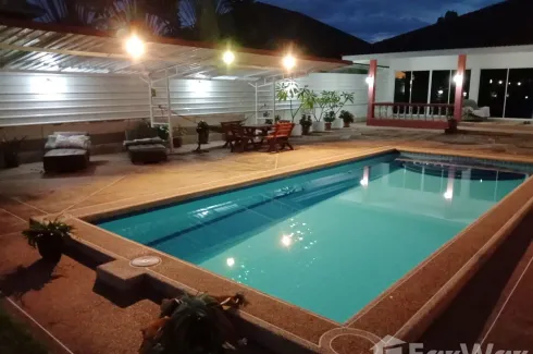 4 Bedroom House for sale in Ban Tat, Udon Thani