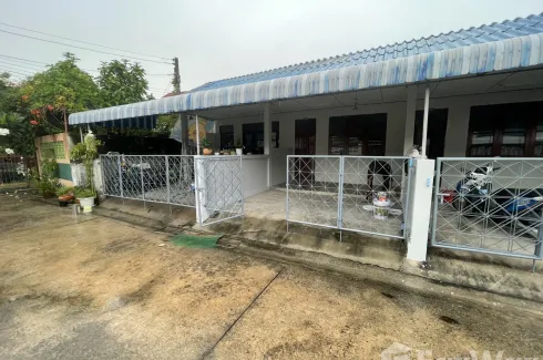 1 Bedroom Townhouse for rent in Tha Pradu, Rayong