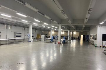 Warehouse / Factory for rent in Phraek Sa, Samut Prakan