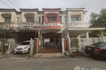 2 Bedroom Townhouse for sale in Sao Thong Hin, Nonthaburi near MRT Sam Yaek Bang Yai