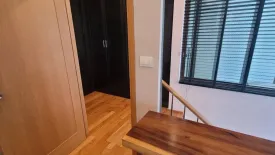 1 Bedroom Condo for rent in The Emporio Place, Khlong Tan, Bangkok near BTS Phrom Phong