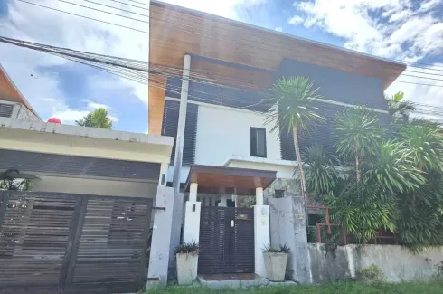 3 Bedroom Villa for rent in Sri Suchart Grand View 3, Ratsada, Phuket