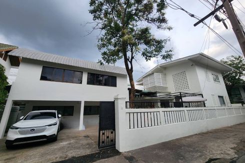 5 Bedroom House for rent in Chom Phon, Bangkok near MRT Lat Phrao