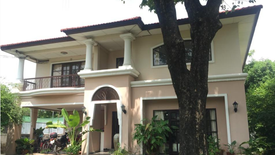 3 Bedroom House for rent in Khlong Tan Nuea, Bangkok