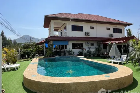 7 Bedroom Villa for sale in Nong Kae, Prachuap Khiri Khan