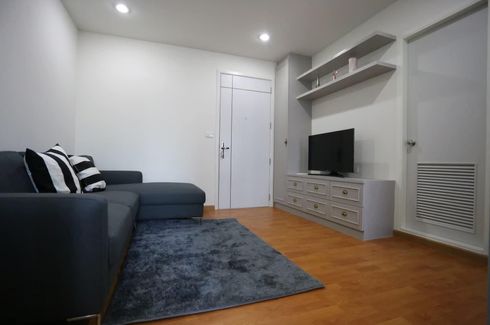 1 Bedroom Condo for rent in Pak Khlong Phasi Charoen, Bangkok near MRT Bang Wa