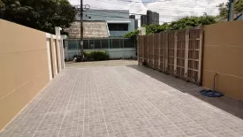 4 Bedroom Townhouse for sale in Thoonvarawat Townhome, Bang Duan, Bangkok near MRT Phasi Charoen