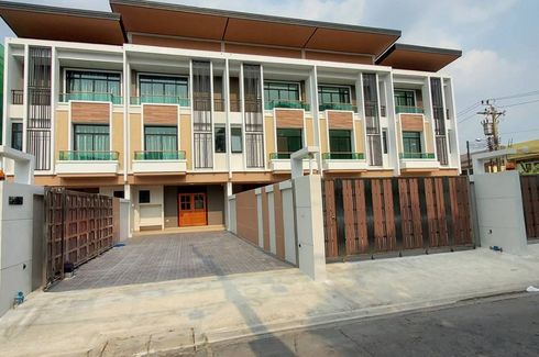 4 Bedroom Townhouse for sale in Thoonvarawat Townhome, Bang Duan, Bangkok near MRT Phasi Charoen