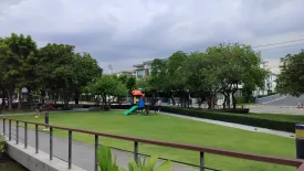 3 Bedroom Townhouse for sale in Town Avenue Rama 9, Hua Mak, Bangkok