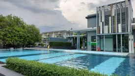 3 Bedroom Townhouse for sale in Town Avenue Rama 9, Hua Mak, Bangkok